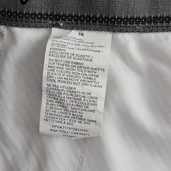 Ben Hogan Performance Golf Shorts Men's Size 36 Blue Moisture Wicking Stretch - Picture 4 of 11